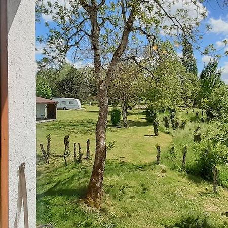 L' Appartement Du Camping Hautoreille Bannes  Kültér fotó